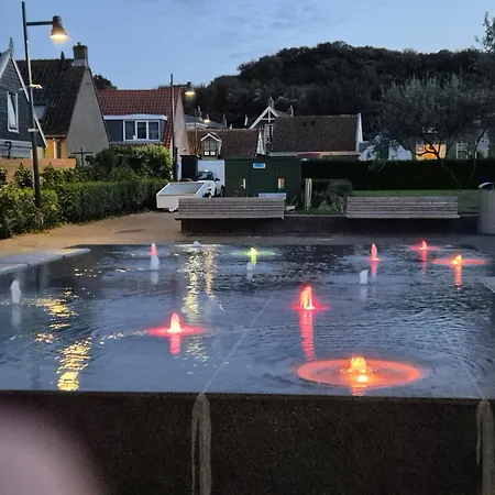 Tiny Villa De Haas Luxe Studio Met Heerlijk Terras En Infraroodsauna Apartman *