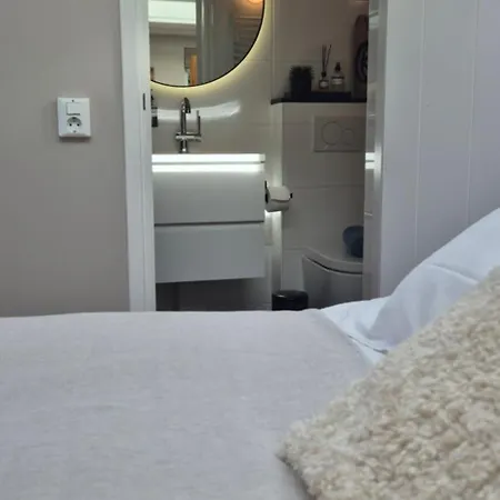 Lejlighed Tiny De Haas Met Infraroodsauna *