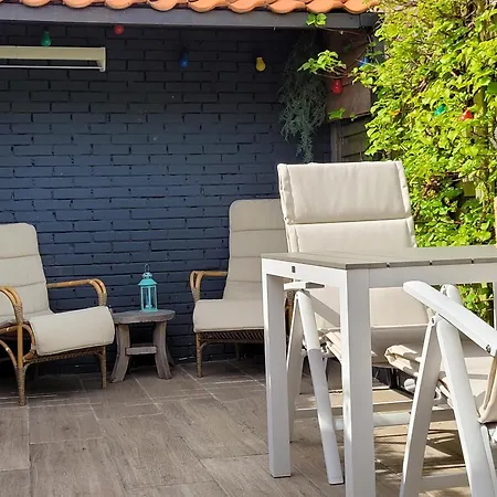 아파트 Tiny De Haas Luxe Met Heerlijk Terras En Infraroodsauna 에크몬드안지