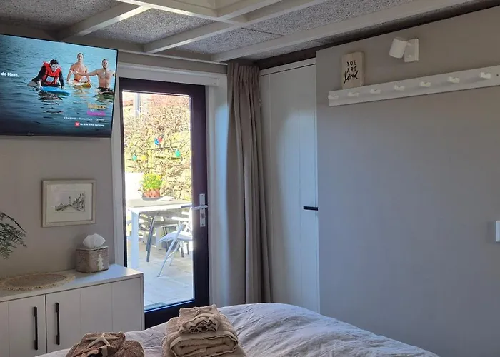 Appartement Tiny Villa De Haas Luxe Studio Met Heerlijk Terras En Infraroodsauna